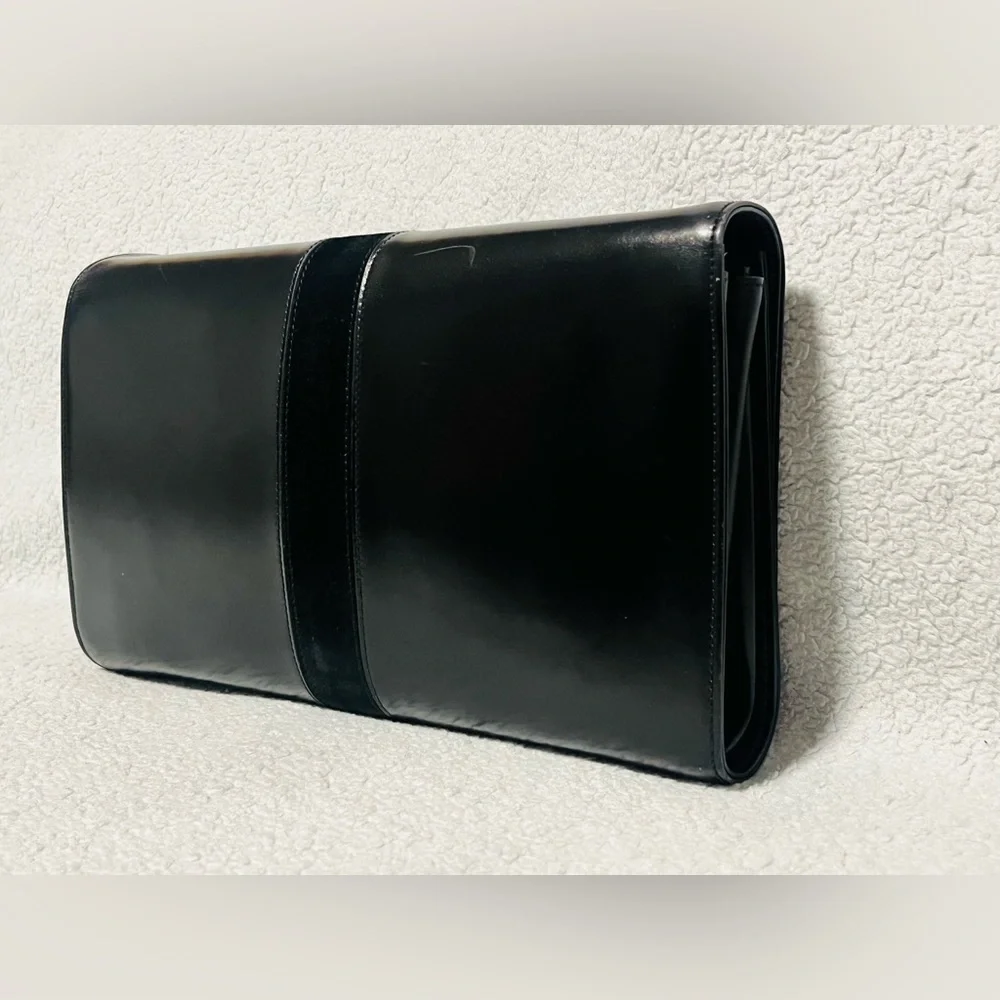 Gucci Vintage Interlocking GG Black Clutch/Crossbody Bag - Picture 13 of 15